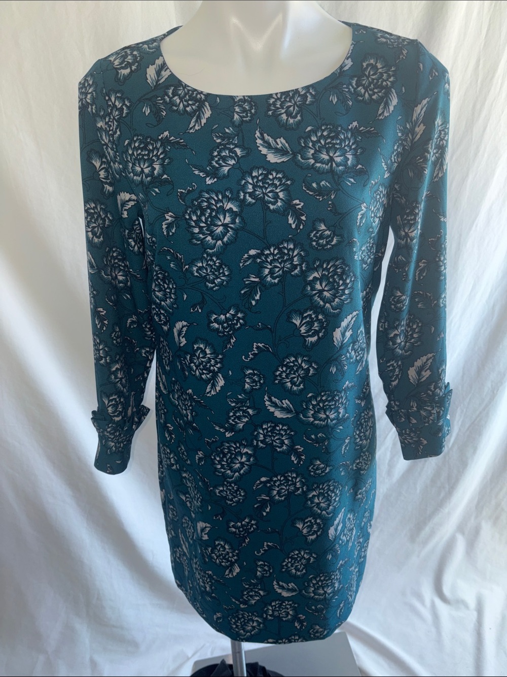 Banana Republic women’s dress size 2